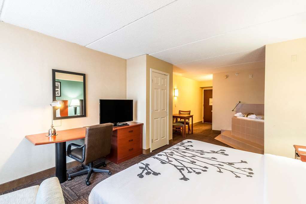 Sleep Inn & Suites Rehoboth Beach Room photo